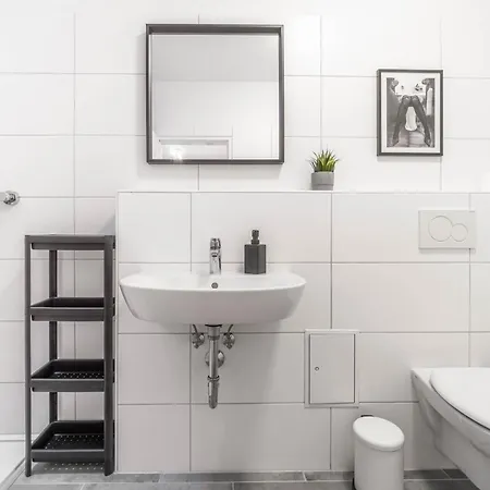 Workers F17 - Mit 3 Schlafzimmern Für 6 Personen Apartment Wesel (North Rhine-Westphalia)